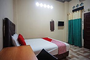 OYO 93355 Maestro Home Syariah