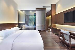 Riverside Wing Hotel Guilin