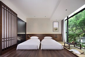 Riverside Wing Hotel Guilin