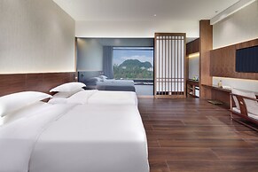 Riverside Wing Hotel Guilin