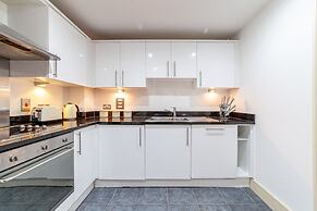 The London Bridge Collection