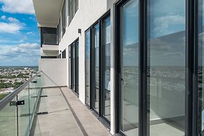 Tower Indico by Casago