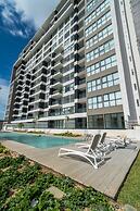 Tower Indico by Casago