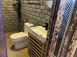 Palm Cultural Village