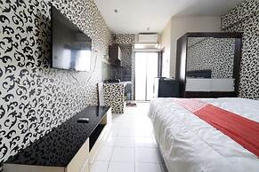 OYO 93369 Apartemen Gateway Cicadas By Qq Rent 2