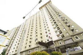 OYO 93369 Apartemen Gateway Cicadas By Qq Rent 2