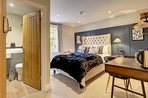 The Bridge House Henley