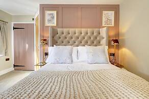 The Bridge House Henley
