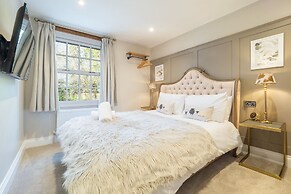 The Bridge House Henley