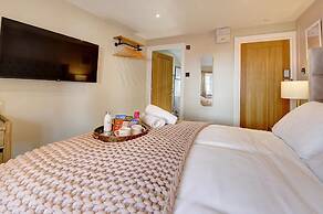 The Bridge House Henley