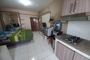OYO 93373 Apartement Sentraland Karawang By Gs