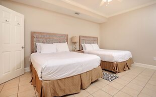 Phoenix On The Bay 2 2109 3 Bedroom Condo