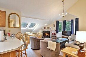 Pico Mountain Condo E306 2 Bedroom Condo