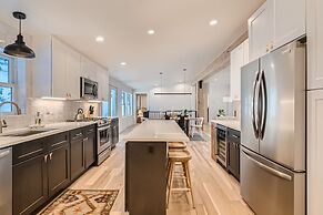 New Listing! Quandary View Retreat 3 Bedroom Home by RedAwning