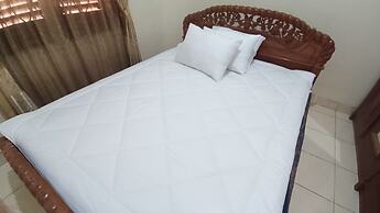 SPOT ON 93376 Roemah Ambarrukma 185 Syariah