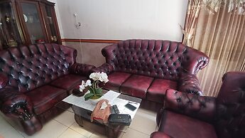 SPOT ON 93376 Roemah Ambarrukma 185 Syariah