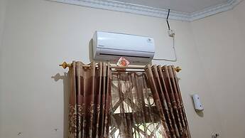 SPOT ON 93376 Roemah Ambarrukma 185 Syariah