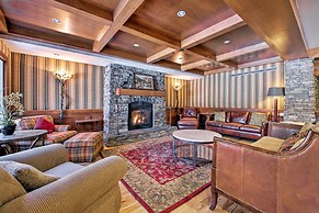 Ski-in/ski-out Brighton Condo w/ Pool & Hot Tub