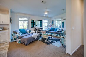 Moore Haven Getaway w/ Deck & Private Pool