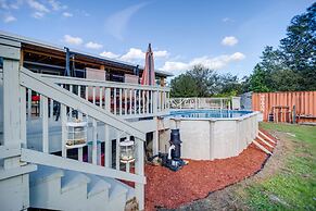 Moore Haven Getaway w/ Deck & Private Pool