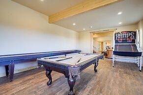 Angel Fire Escape w/ Hot Tub, Game Room & Views!