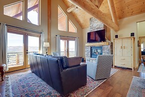 Angel Fire Escape w/ Hot Tub, Game Room & Views!