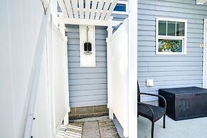 Serene Oak Island Home w/ Private Saltwater Pool!