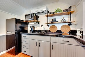 St Augustine Studio: Patio, Swing + 3 Mi to Beach