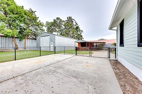 St Augustine Studio: Patio, Swing + 3 Mi to Beach