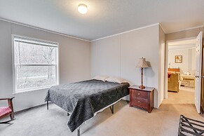 Pet-friendly Home ~ 10 Mi to Hocking Hills!