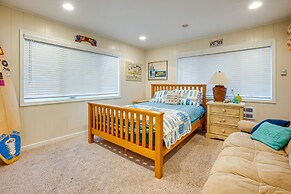 The Lighthouse: 3 Acre Port Orford Oceanfront Home