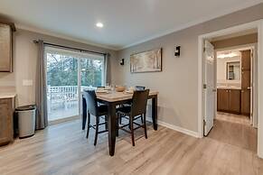 Family-friendly Home w/ Deck Near Colonial Beach!