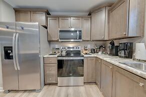 Family-friendly Home w/ Deck Near Colonial Beach!