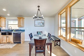 Peaceful Deary Vacation Rental w/ Deck & Views!