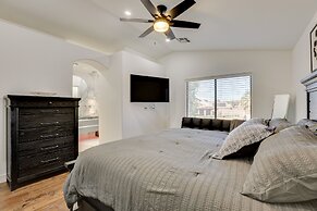 Glendale Home w/ Fire Pit Near State Farm Stadium!