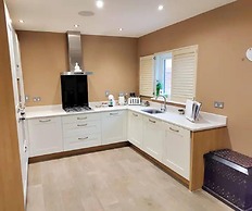 The Ayres House 2-bed Apartment in Cambridge