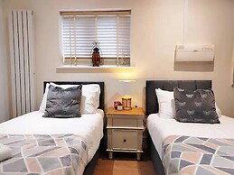 The Ayres House 2-bed Apartment in Cambridge