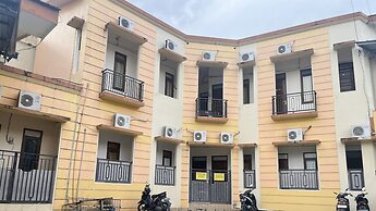 OYO 93380 Penginapan Mangkoe Barokah