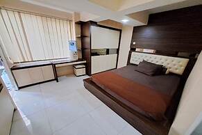 OYO 93365 Apartement Gateway By Sarana Cipta Mahakarya Ii