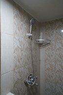 OYO 93365 Apartement Gateway By Sarana Cipta Mahakarya Ii