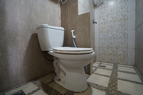 OYO 93365 Apartement Gateway By Sarana Cipta Mahakarya Ii