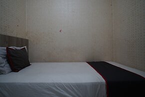 OYO 93365 Apartement Gateway By Sarana Cipta Mahakarya Ii