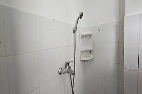 OYO 93365 Apartement Gateway By Sarana Cipta Mahakarya Ii