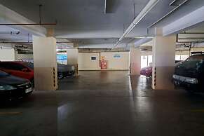 OYO 93362 Apartement Sentraland Karawang By Agung Rent