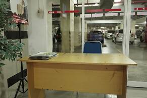 OYO 93362 Apartement Sentraland Karawang By Agung Rent