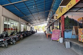 OYO 93384 New Asembagus 2