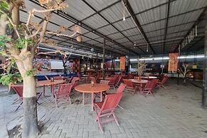 OYO 93384 New Asembagus 2