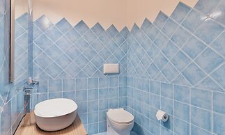 Residence with pool in Isola Rossa