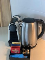 Captains Cove Luxury Apartments - 1st Floor Spa Deluxe