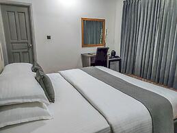 Turtle Inn Dharavandhoo